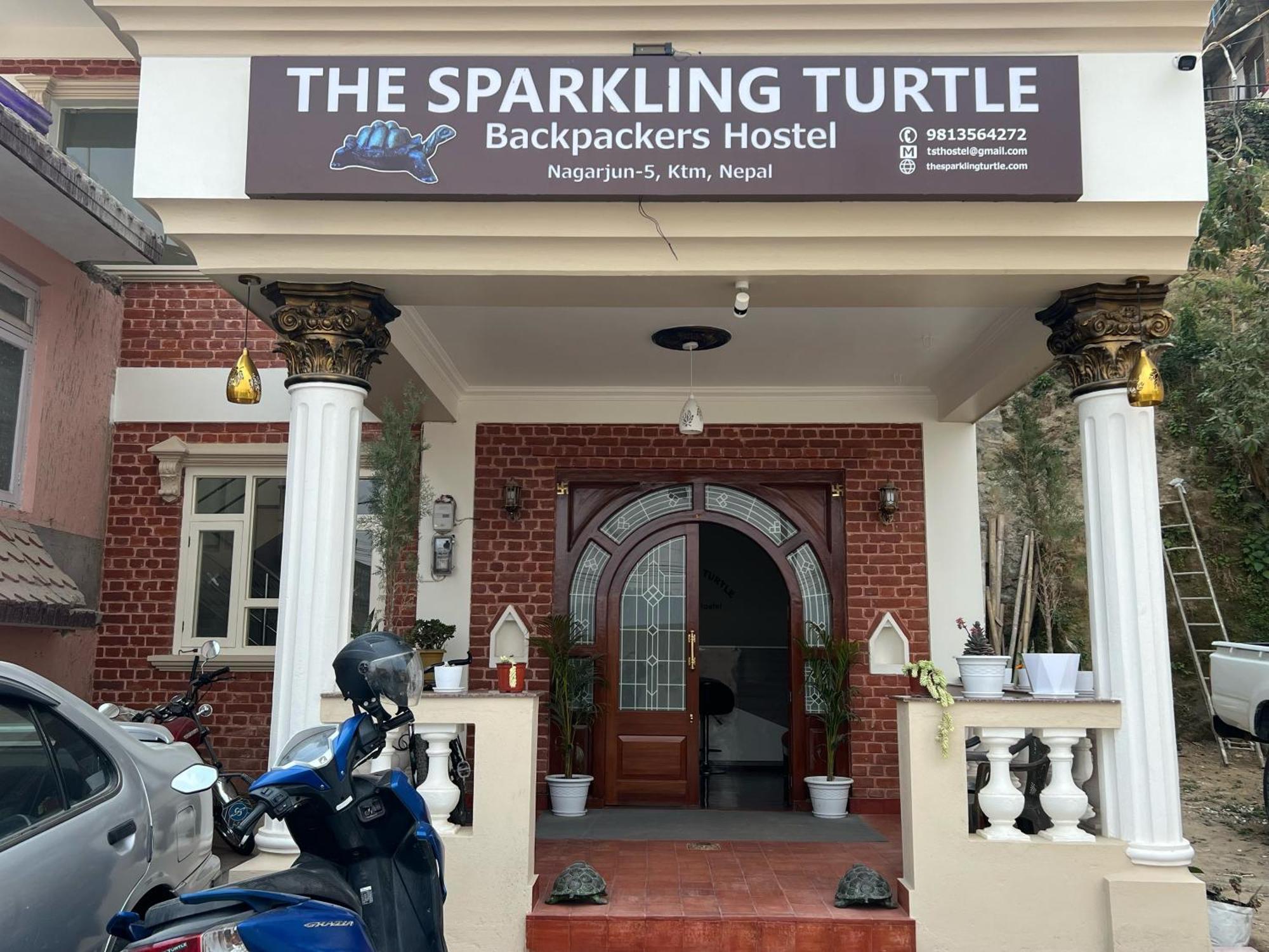 The Sparkling Turtle Backpackers Hostel Kathmandu Exterior foto